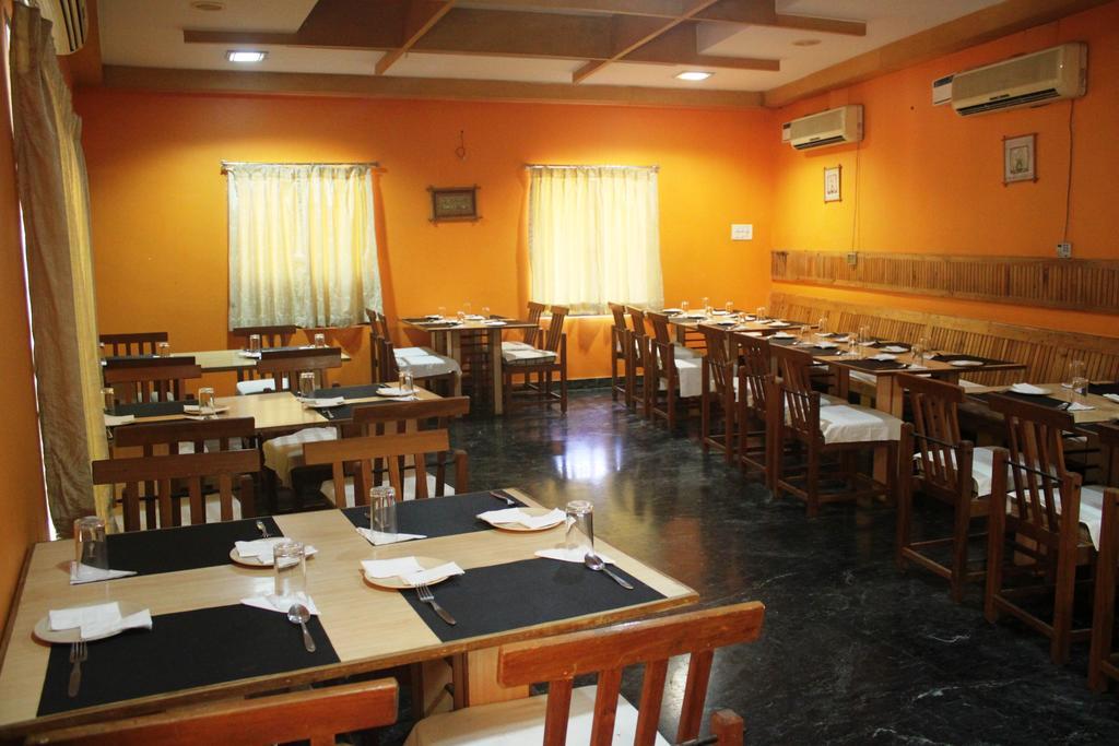 Sterling Arunai Anantha - Tiruvannamalai Exterior photo
