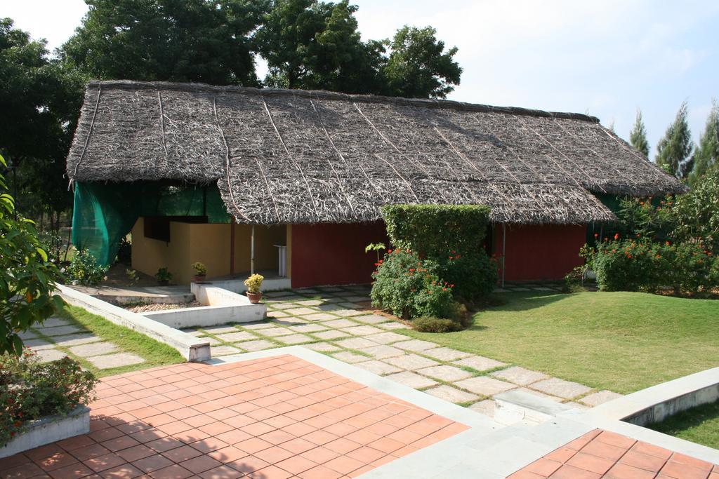 Sterling Arunai Anantha - Tiruvannamalai Exterior photo